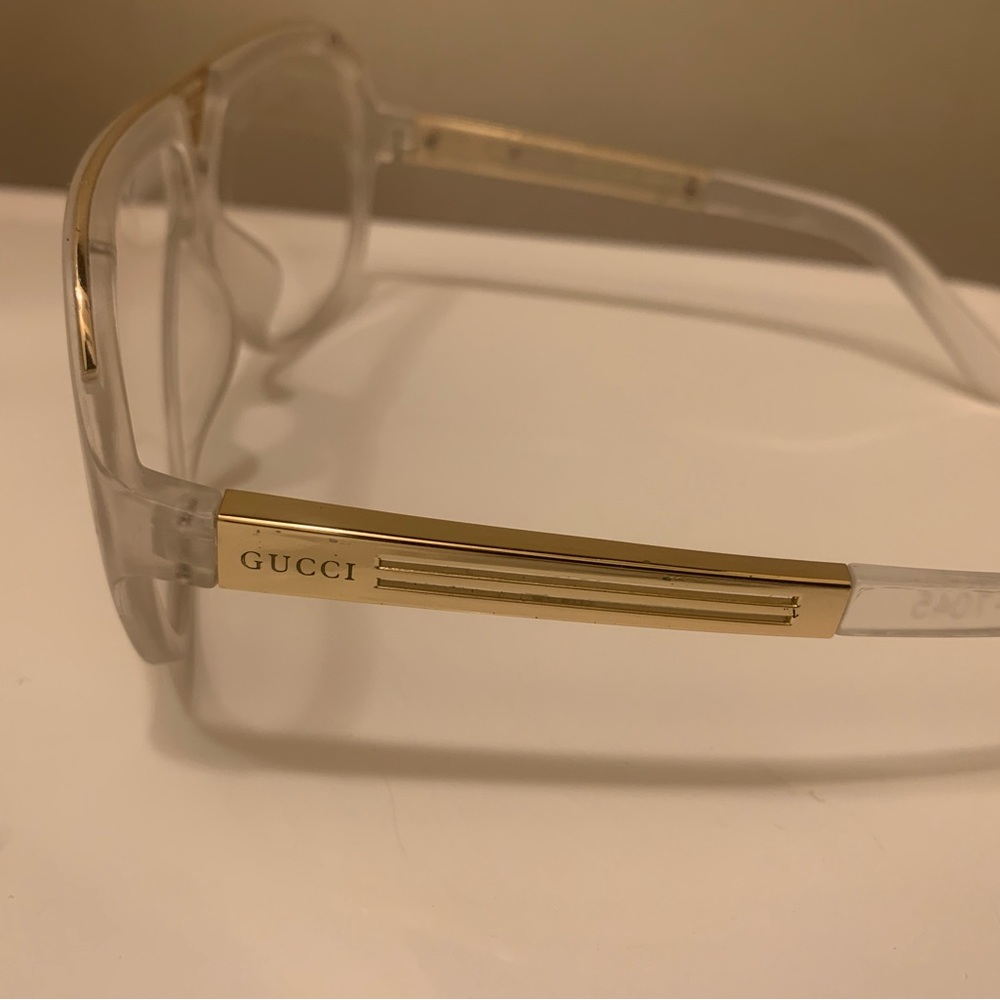 Gucci Glasses! Ready for a new home! - Picture 2 of 4